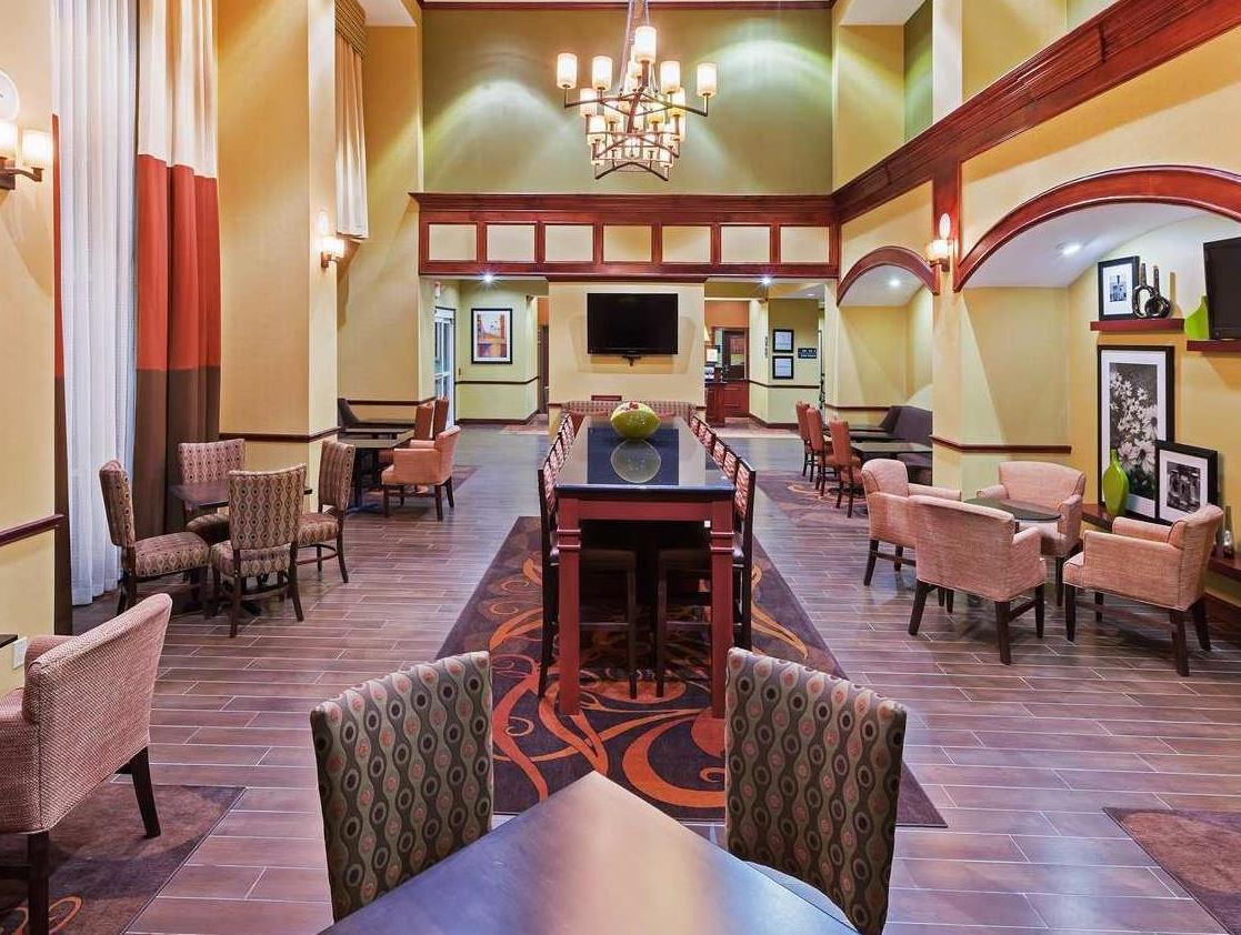 Hampton Inn And Suites Waxahachie Exterior photo
