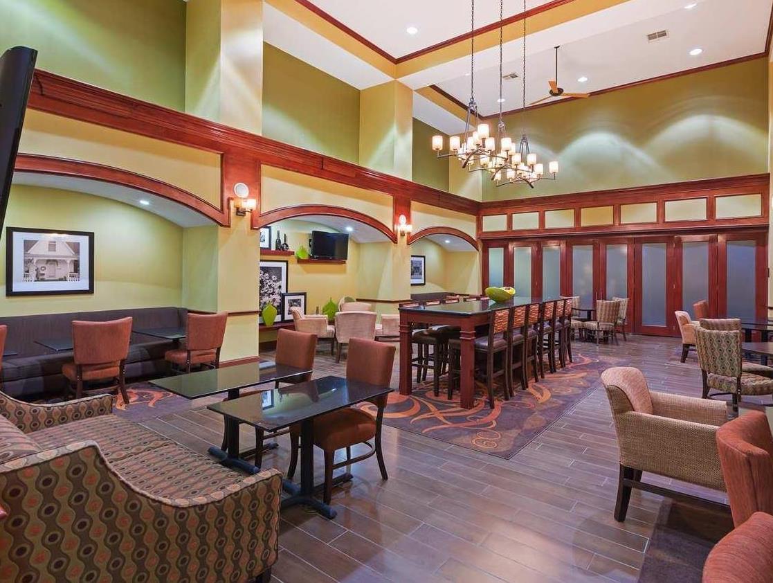 Hampton Inn And Suites Waxahachie Exterior photo