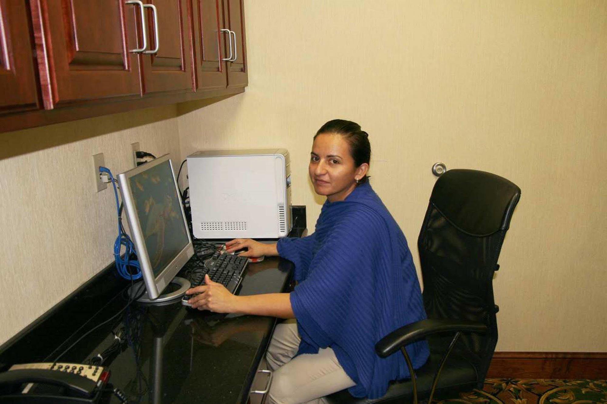 Hampton Inn And Suites Waxahachie Facilities photo